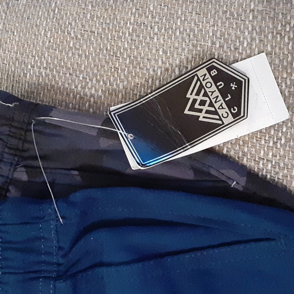 Set of 2 shorts(new) - Picture 6 of 9